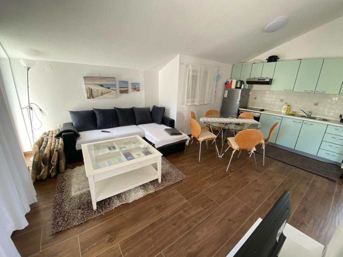 Apartment Soline Biograd Na Moru Exterior photo