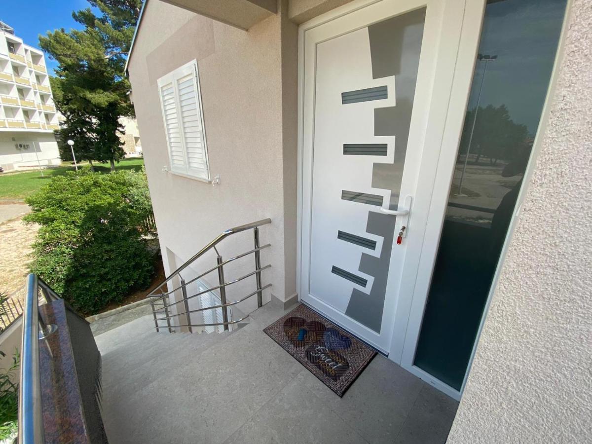 Apartment Soline Biograd Na Moru Exterior photo